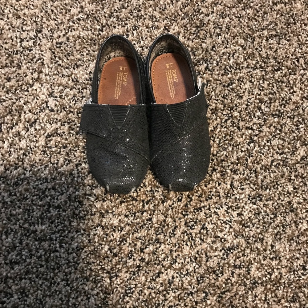 Tiny Toms